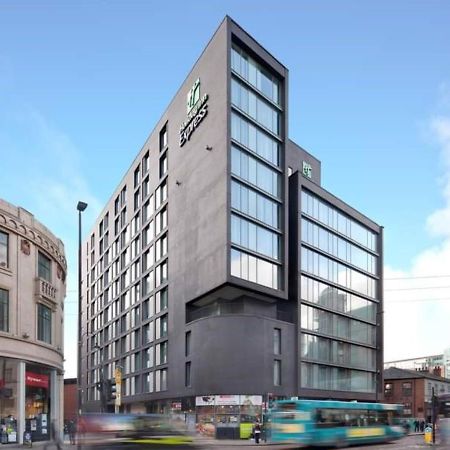 Holiday Inn Express Manchester City Centre By Ihg Exterior foto
